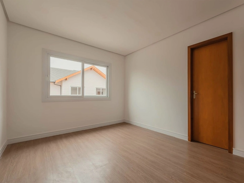 Casa geminada 2 suítes em Gramado: 8ª foto da galeria de imagens do imóvel