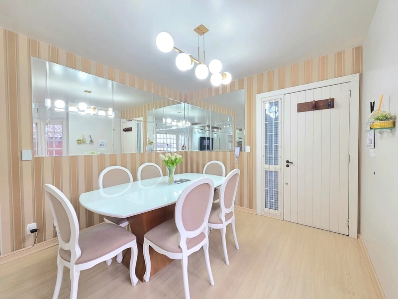 Apartamento 2 dormitórios em Gramado : 2ª foto da galeria de imagens do imóvel