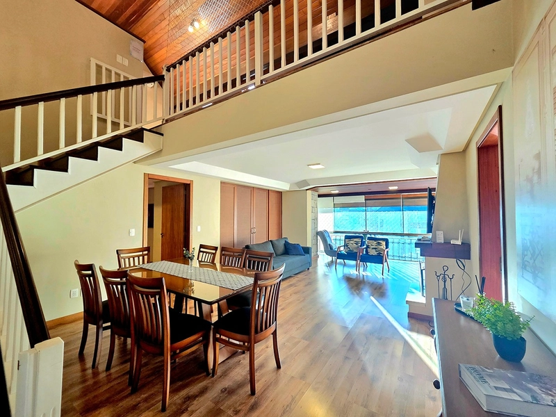 Apartamento 4 dormitórios no Centro de Gramado: 4ª foto da galeria de imagens do imóvel