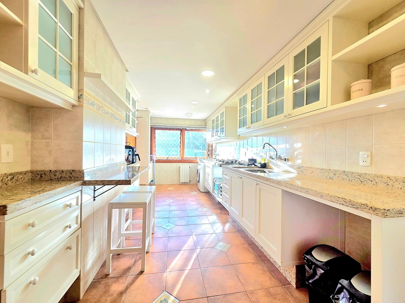 Apartamento 4 dormitórios no Centro de Gramado: 6ª foto da galeria de imagens do imóvel