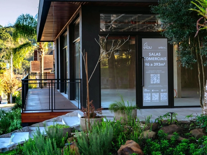 Sala comercial em Gramado: 2ª foto da galeria de imagens do imóvel