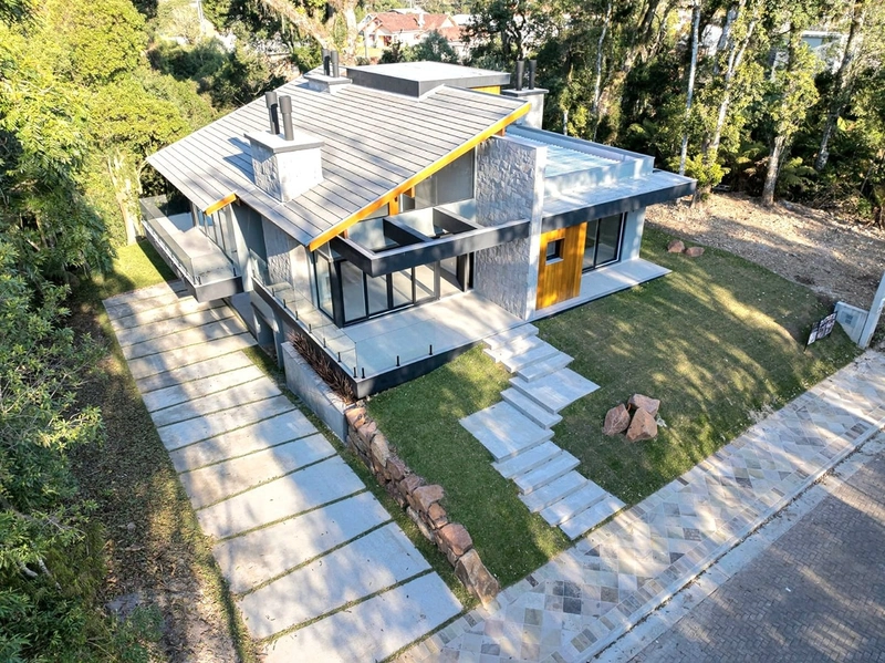 Casa 3 suítes em Gramado: 9ª foto da galeria de imagens do imóvel