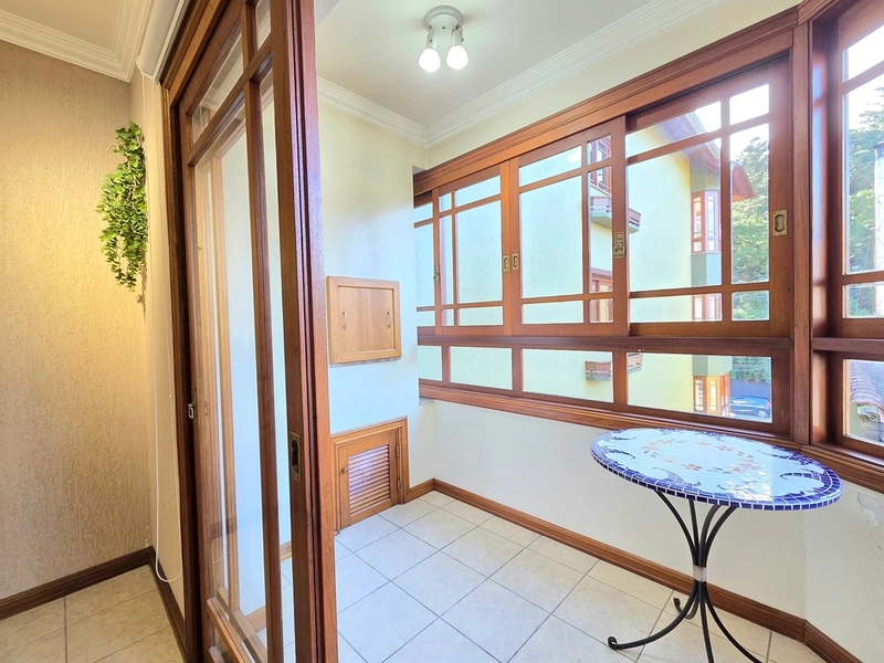 Apartamento 2 dormitórios em Gramado: 3ª foto da galeria de imagens do imóvel