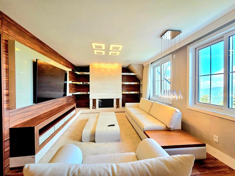 Apartamento 3 dormitórios em Gramado: 2ª foto da galeria de imagens do imóvel