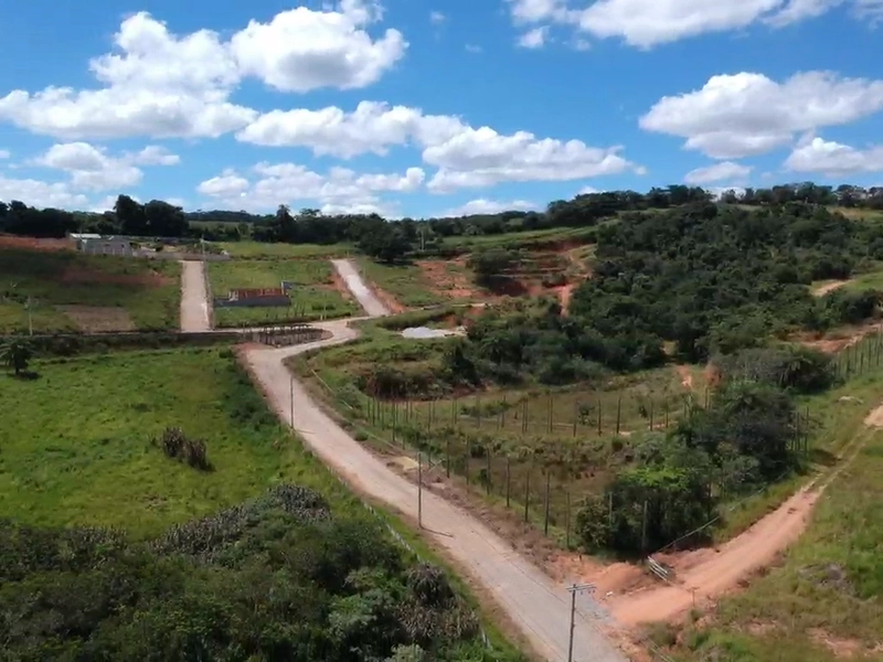 Terreno de esquina no residencial passaredo: 1ª foto da galeria de imagens do imóvel