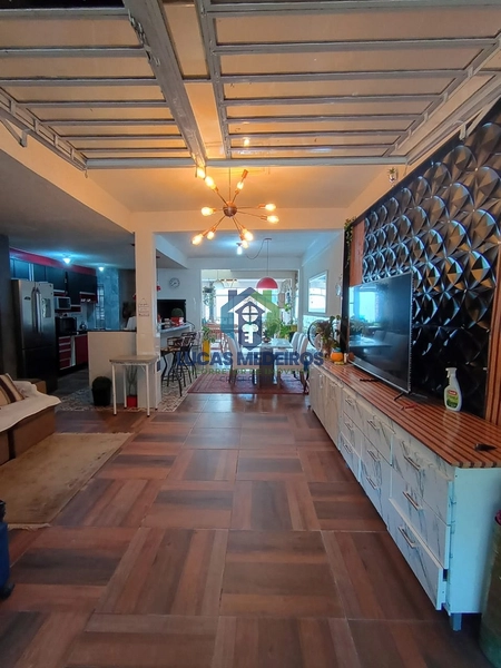 CASA EM HAMBURGO VELHO COM PISCINA COM PREÇO DE OPORTUNIDADE: 4ª foto da galeria de imagens do imóvel