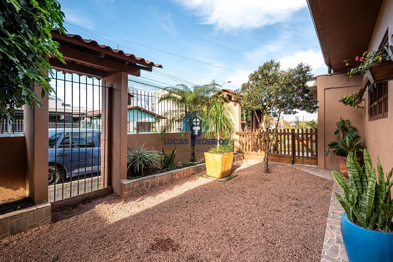 Casa à venda - Novo Hamburgo: 3ª foto da galeria de imagens do imóvel