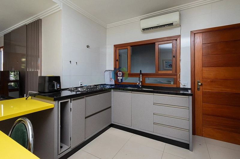  Casa Plana, Mobiliada e com Piscina no Centro da Cidade!”: 17ª foto da galeria de imagens do imóvel