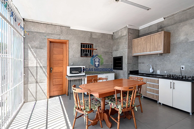  Casa Plana, Mobiliada e com Piscina no Centro da Cidade!”: 42ª foto da galeria de imagens do imóvel