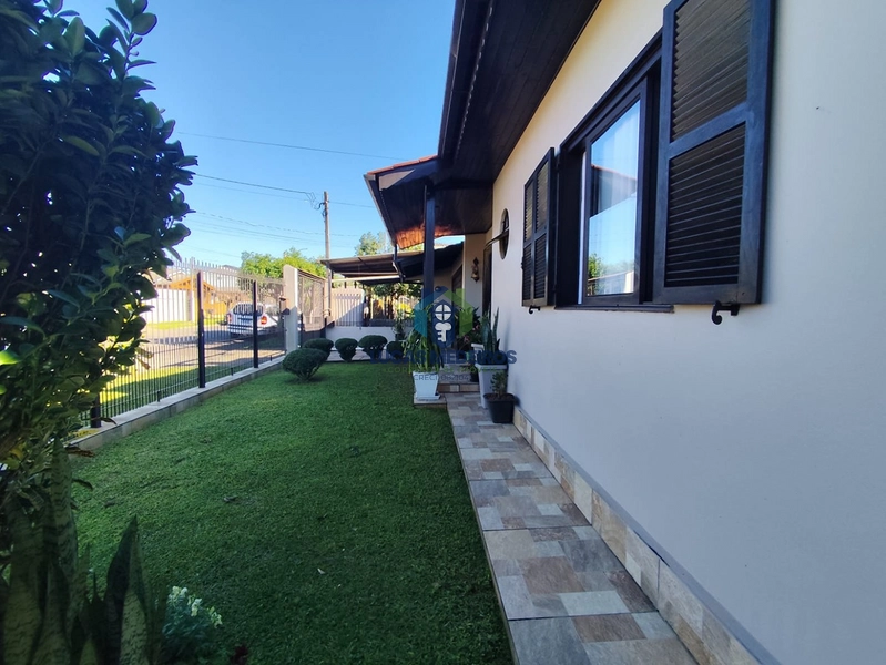 Casa Plana - 3 Dormitorios à Venda no bairro Quatro Colônias - Campo Bom: 39ª foto da galeria de imagens do imóvel