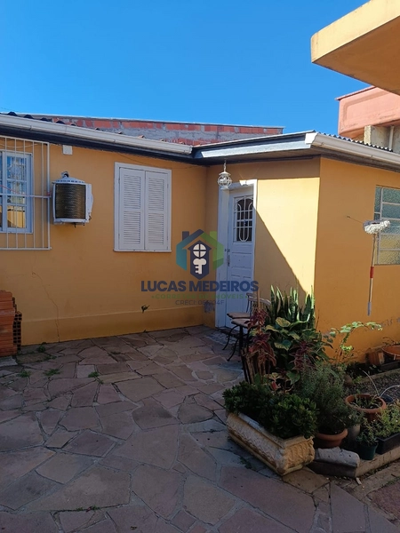 🏡 CASA COM POTENCIAL COMERCIAL À VENDA EM CANUDOS – PRÓXIMO À DIVISA COM CAMPO BOM!: 5ª foto da galeria de imagens do imóvel