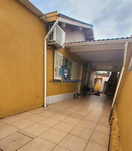 🏡 CASA COM POTENCIAL COMERCIAL À VENDA EM CANUDOS – PRÓXIMO À DIVISA COM CAMPO BOM!: 7ª foto da galeria de imagens do imóvel
