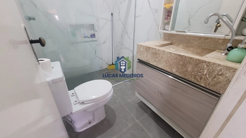 O sobrado perfeito existe: amplo, com piscina, energia solar, terreno generoso e pronto para receber a sua família. Agende sua visita e venha se encantar!: 21ª foto da galeria de imagens do imóvel