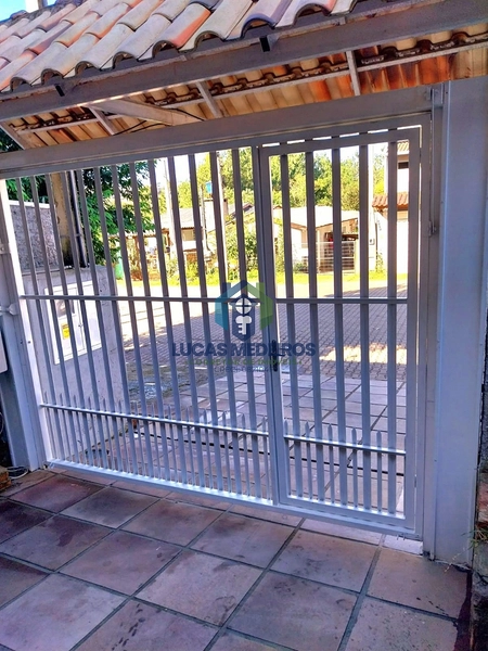 O sobrado perfeito existe: amplo, com piscina, energia solar, terreno generoso e pronto para receber a sua família. Agende sua visita e venha se encantar!: 33ª foto da galeria de imagens do imóvel