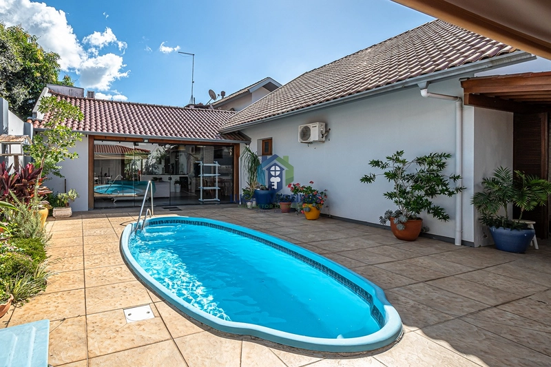 Viva o melhor do Ideal em NH -  casa ampla com 5 dormitórios e piscina: 46ª foto da galeria de imagens do imóvel