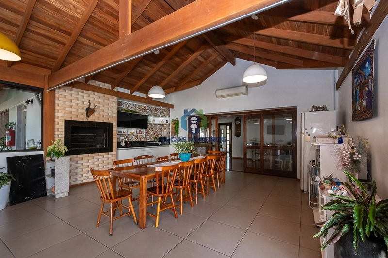 Viva o melhor do Ideal em NH -  casa ampla com 5 dormitórios e piscina: 53ª foto da galeria de imagens do imóvel