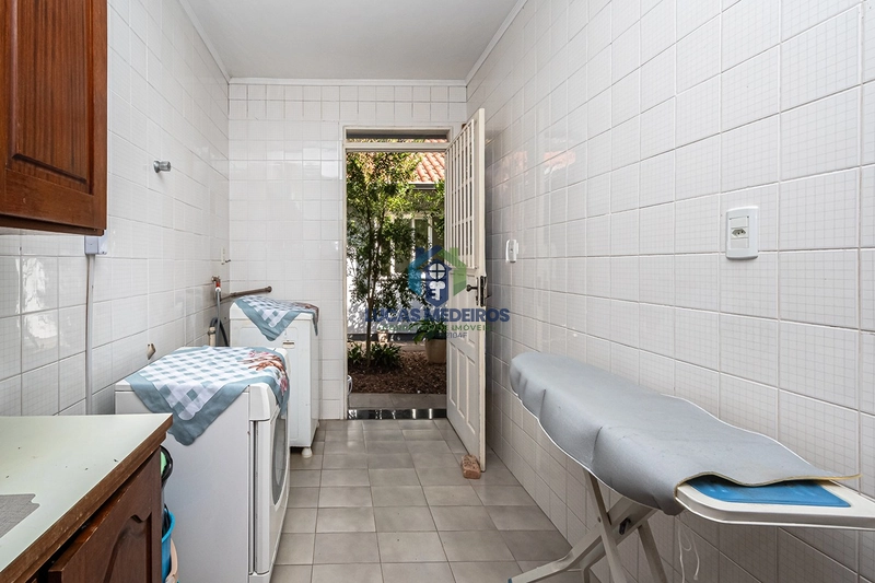 Viva o melhor do Ideal em NH -  casa ampla com 5 dormitórios e piscina: 68ª foto da galeria de imagens do imóvel