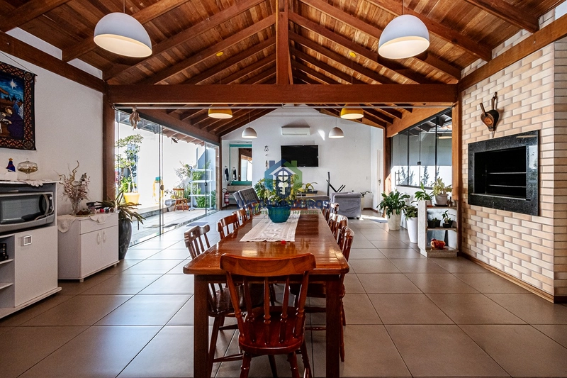 Viva o melhor do Ideal em NH -  casa ampla com 5 dormitórios e piscina: 54ª foto da galeria de imagens do imóvel