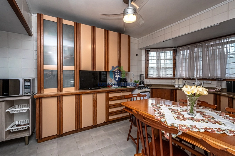 Viva o melhor do Ideal em NH -  casa ampla com 5 dormitórios e piscina: 21ª foto da galeria de imagens do imóvel