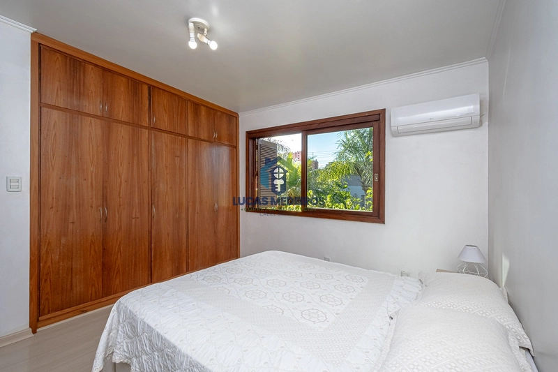 Viva o melhor do Ideal em NH -  casa ampla com 5 dormitórios e piscina: 43ª foto da galeria de imagens do imóvel