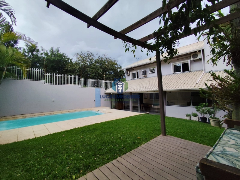 CASA ALTO PADRÃO À VENDA EM NOVO HAMBURGO: 5ª foto da galeria de imagens do imóvel