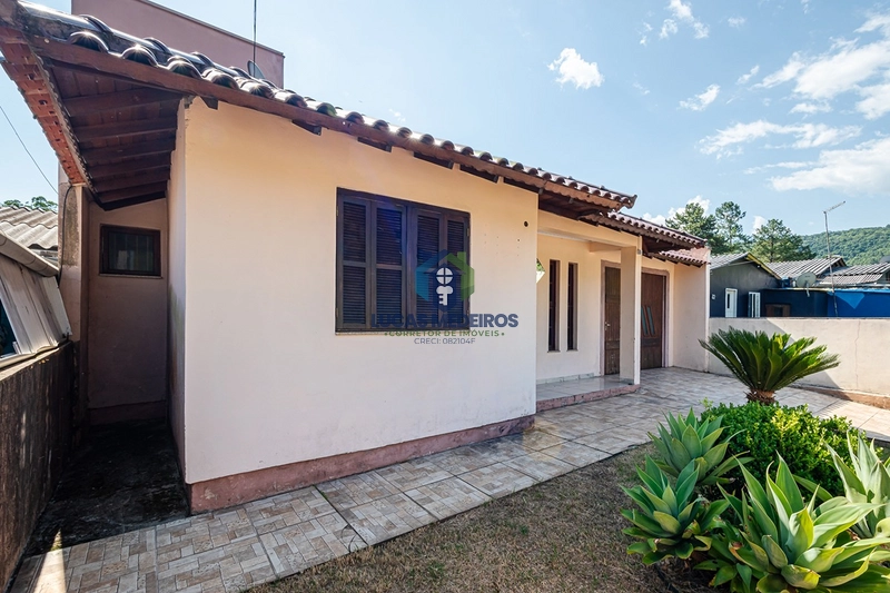 Casa a venda Bairro Ferrabraz- Sapiranga: 5ª foto da galeria de imagens do imóvel