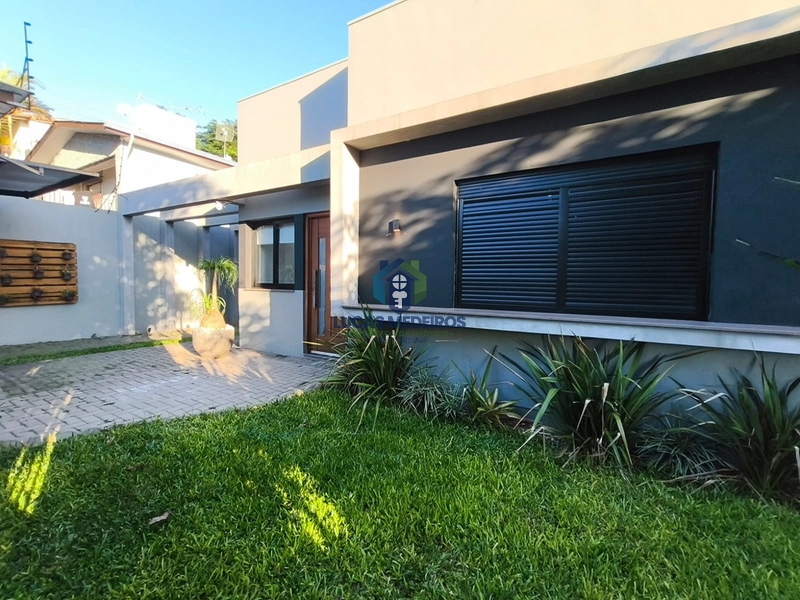 Casa Térrea Mobiliada com Piscina Aquecida e Energia Solar em Campo Bom – 2 Quartos com Suíte: 2ª foto da galeria de imagens do imóvel