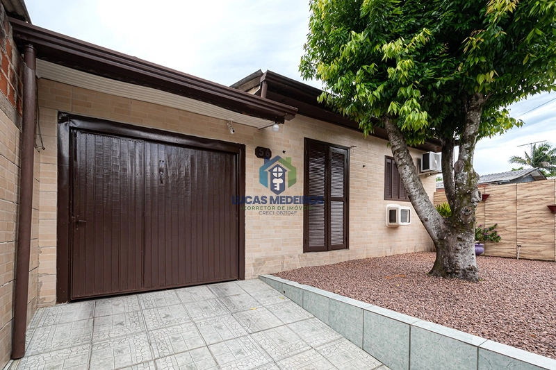 Linda Casa no Jardim do Sol: 1ª foto da galeria de imagens do imóvel