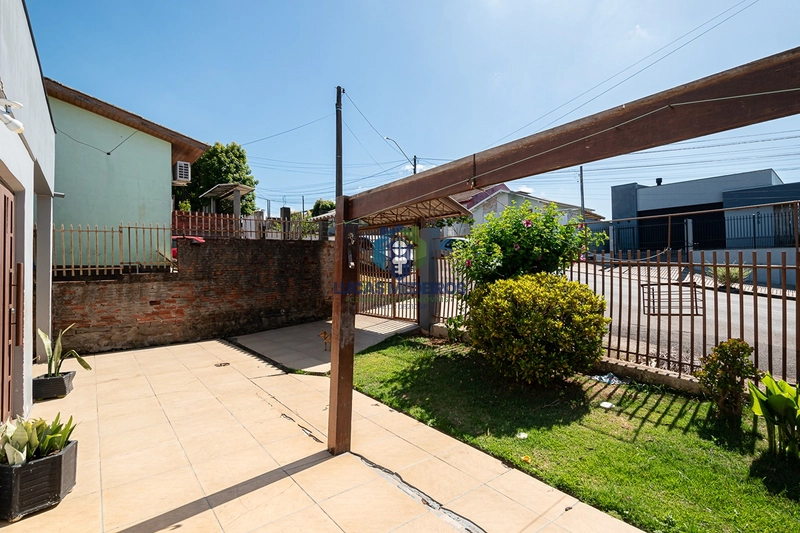 Por R$ 280 Mil? Sim! Sua Nova Casa no Lago Azul!”: 2ª foto da galeria de imagens do imóvel