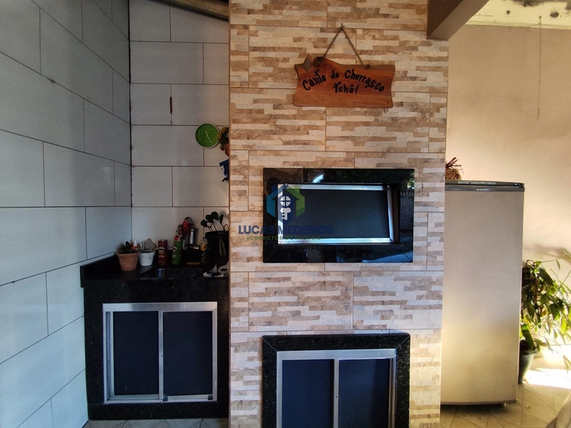 CASA COM PISCINA EM CAMPO BOM POR 320 MIL: 4ª foto da galeria de imagens do imóvel