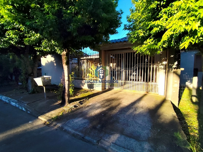 CASA COM PISCINA EM CAMPO BOM POR 320 MIL: 2ª foto da galeria de imagens do imóvel