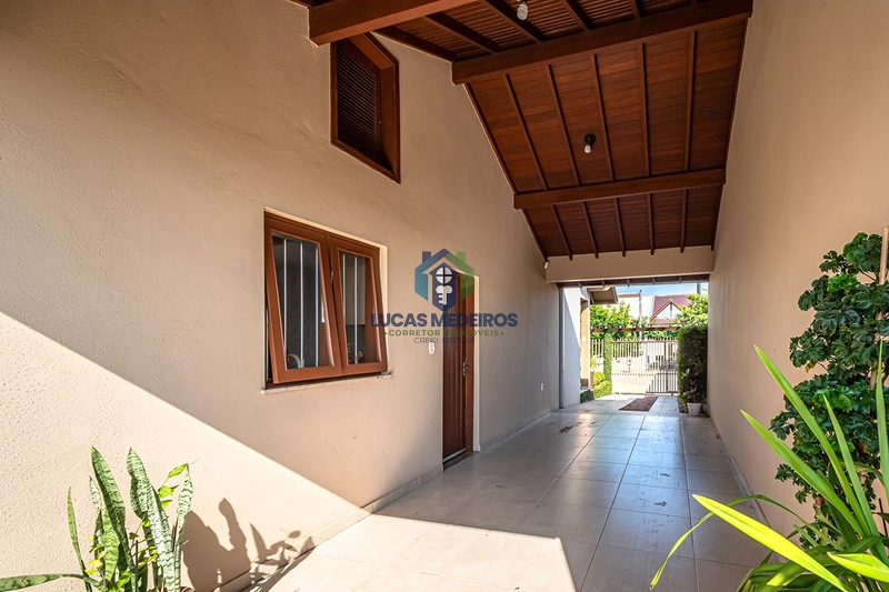 Linda Casa com Piscina a Venda no Jardim do Sol: 5ª foto da galeria de imagens do imóvel