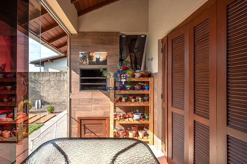 Linda Casa com Piscina a Venda no Jardim do Sol: 18ª foto da galeria de imagens do imóvel