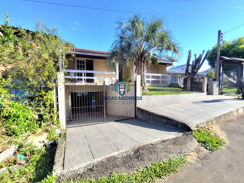 Casa à Venda na Santa Lucia - Campo Bom: 2ª foto da galeria de imagens do imóvel