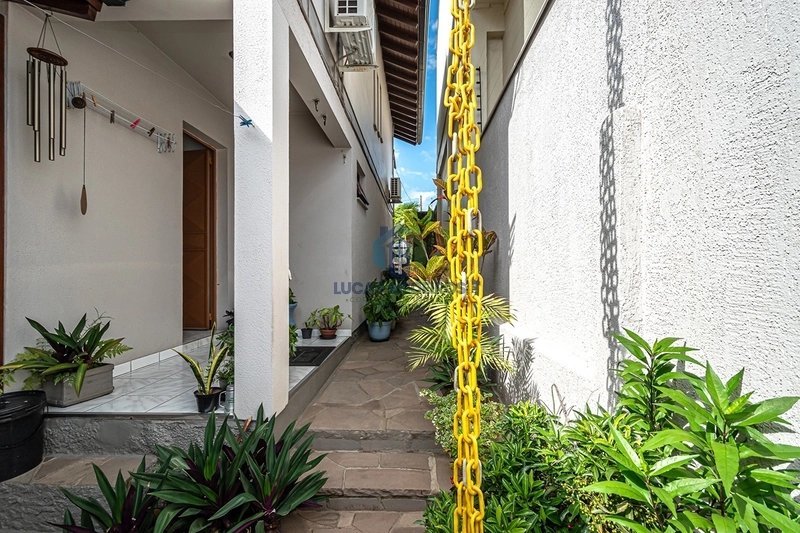 Exclusiva no Petrópolis em Novo Hamburgo: Casa com Piscina e 3 Dormitórios: 39ª foto da galeria de imagens do imóvel