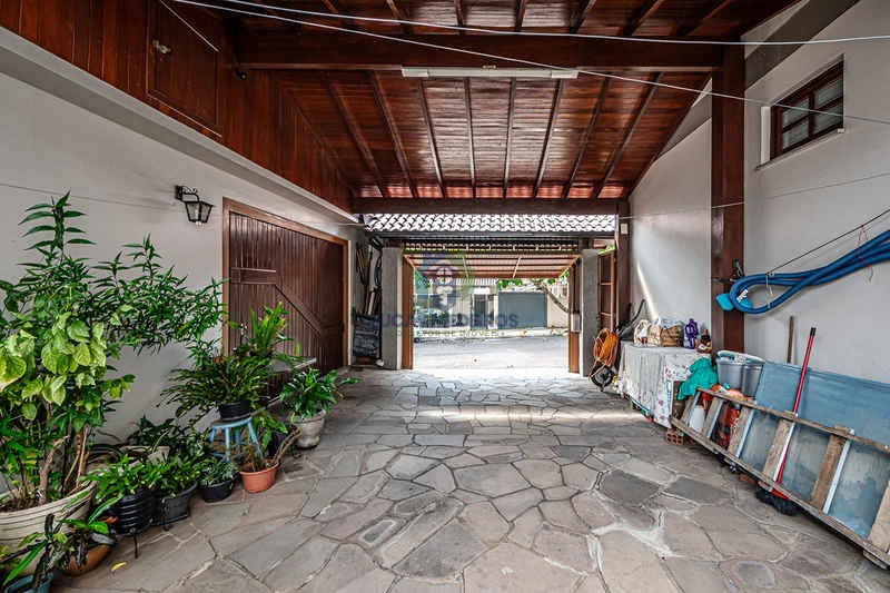 Exclusiva no Petrópolis em Novo Hamburgo: Casa com Piscina e 3 Dormitórios: 38ª foto da galeria de imagens do imóvel