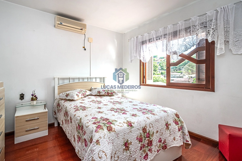 Exclusiva no Petrópolis em Novo Hamburgo: Casa com Piscina e 3 Dormitórios: 24ª foto da galeria de imagens do imóvel