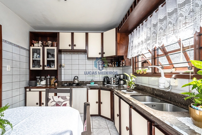 Exclusiva no Petrópolis em Novo Hamburgo: Casa com Piscina e 3 Dormitórios: 32ª foto da galeria de imagens do imóvel