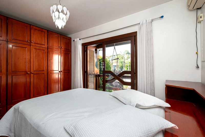 Exclusiva no Petrópolis em Novo Hamburgo: Casa com Piscina e 3 Dormitórios: 14ª foto da galeria de imagens do imóvel