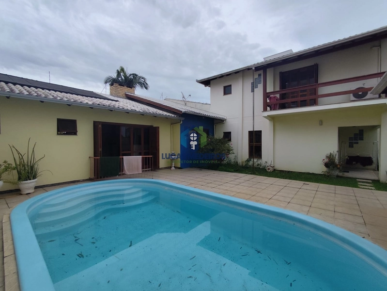 CASA À VENDA EM NOVO HAMBURGO: 36ª foto da galeria de imagens do imóvel