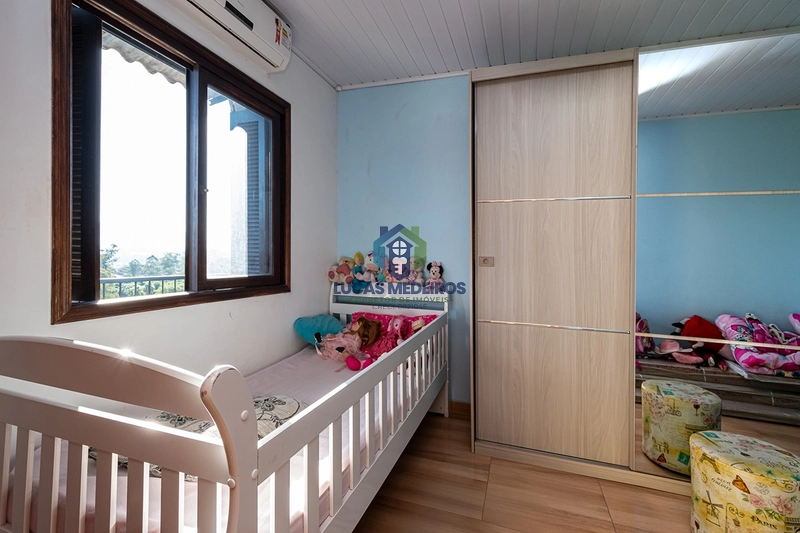 Casa com linda vista para o Morro Ferrabraz: 13ª foto da galeria de imagens do imóvel