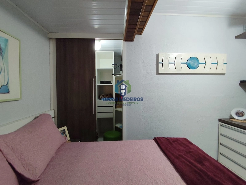 Casa à Venda com 3 Dormitórios | Piscina | Semi Mobiliada: 28ª foto da galeria de imagens do imóvel