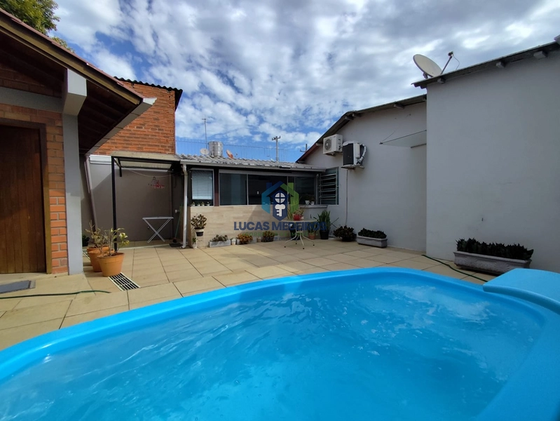 Casa à Venda com 3 Dormitórios | Piscina | Semi Mobiliada: 35ª foto da galeria de imagens do imóvel