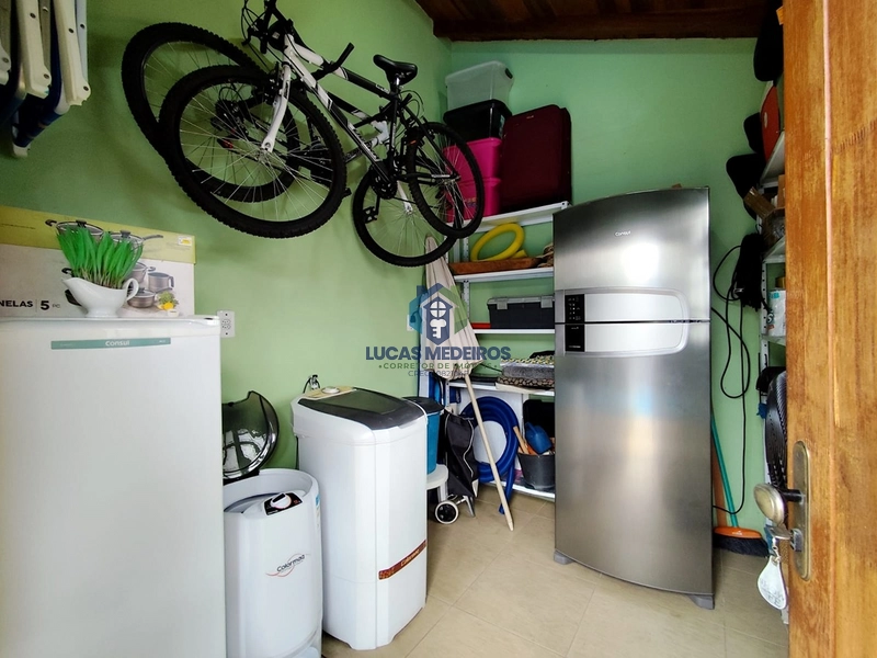 Casa à Venda com 3 Dormitórios | Piscina | Semi Mobiliada: 38ª foto da galeria de imagens do imóvel