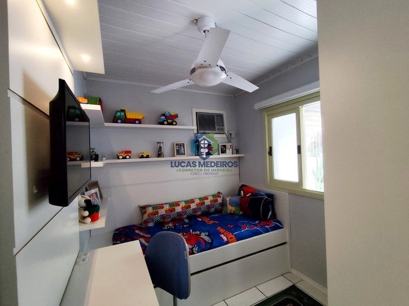 Casa à Venda com 3 Dormitórios | Piscina | Semi Mobiliada: 26ª foto da galeria de imagens do imóvel