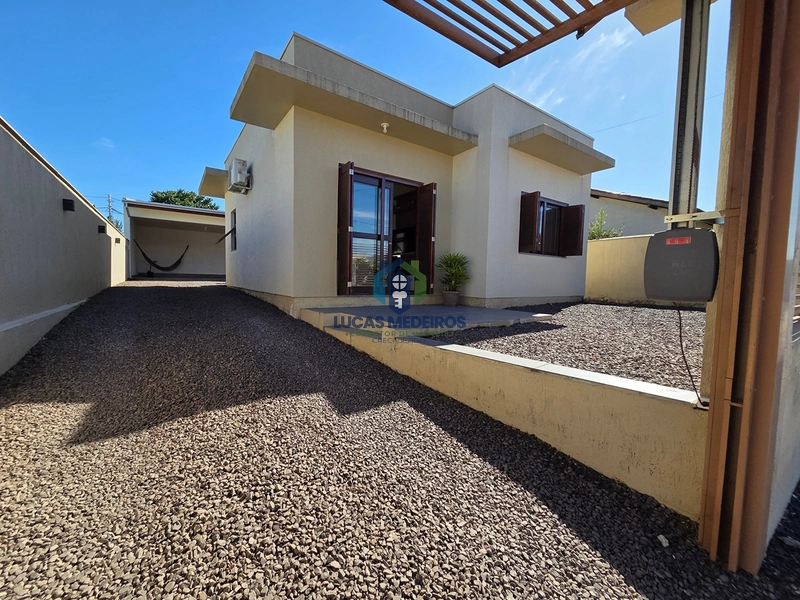 Casa 2 dormitórios e quiosque à Venda no Campo Grande em Estância Velha : 1ª foto da galeria de imagens do imóvel
