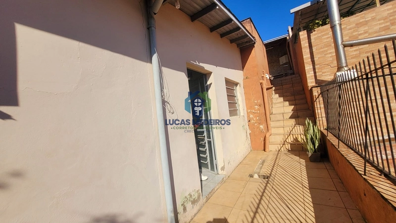 🏡 Casa com Piscina, Quiosque e Vista Panorâmica à Venda em Campo Bom: 8ª foto da galeria de imagens do imóvel