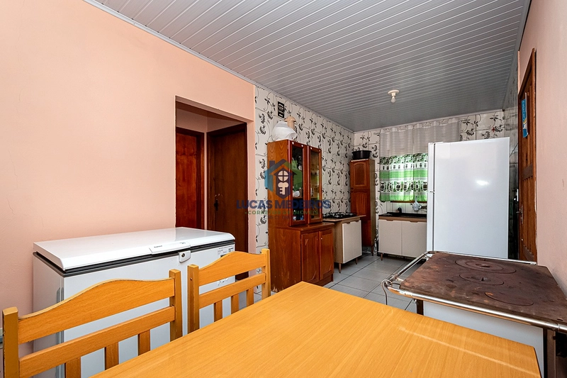 Casa plana com amplo terreno: 18ª foto da galeria de imagens do imóvel