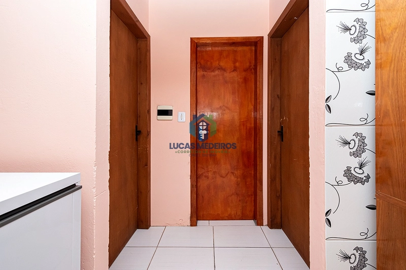 Casa plana com amplo terreno: 30ª foto da galeria de imagens do imóvel