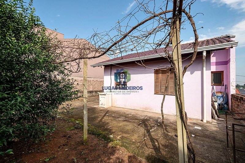 Casa plana com amplo terreno: 12ª foto da galeria de imagens do imóvel